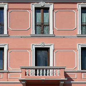 https://casa-calicantus.italymilanhotels.net