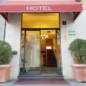 https://boston.italymilanhotels.net